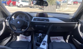 BMW 318D TOURING completo