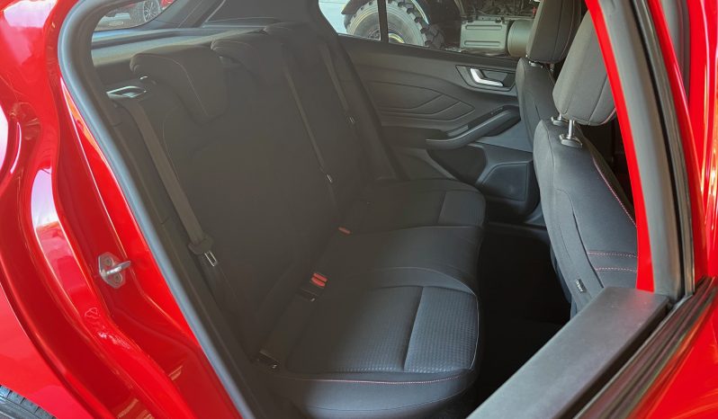 Ford Focus 1.0 EcoBoost ST-Line completo