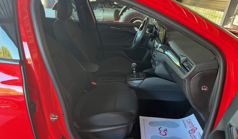 Ford Focus 1.0 EcoBoost ST-Line completo